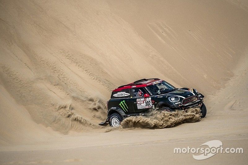 Nani Roma: "El Dakar es una carrera que no te devuelve lo que le dedicas"