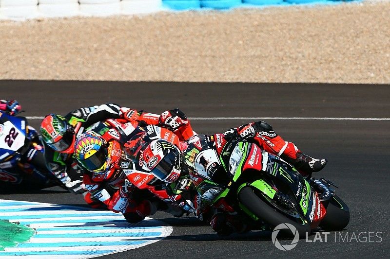SBK Jerez 2. yarış: Rea kazanmaya devam ediyor