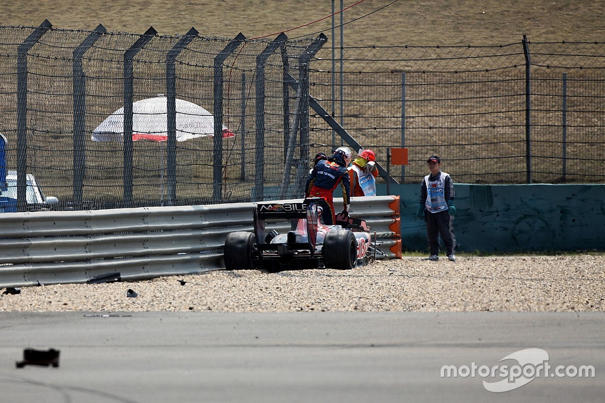 Egy F1-es jelenet, amit nem akartunk elhinni: videó