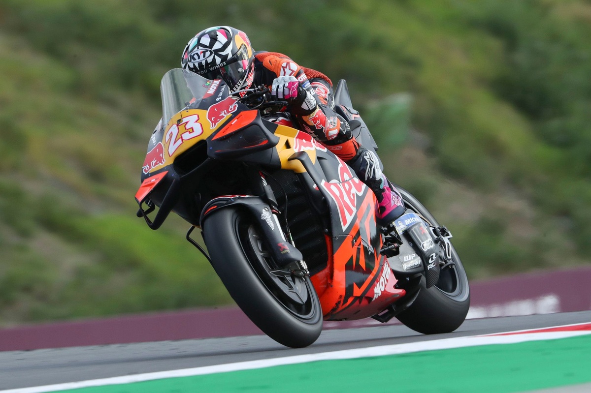 What was behind Enea Bastianini's worst season in MotoGP?