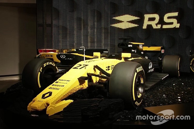 Így fest a LEGO-ból épített Renault RS17