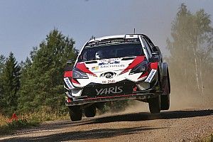Finlandia, PS14: tris di vittorie mattutino per Tanak. Ogier in difficoltà con la nuova aerodinamica Ford
