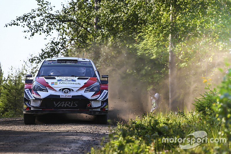 Finlandia, PS7: Ostberg e Tanak fanno lo stesso tempo e vincono la stage. Latvala torna 3°