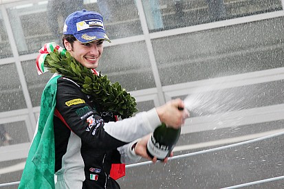 Rovera-champagne per il titolo della Carrera Cup Italia colto a Monza