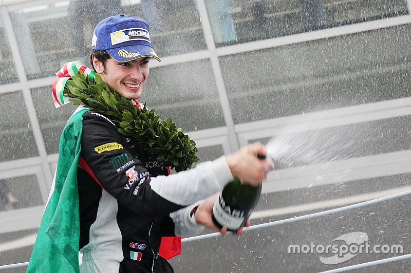 Rovera-champagne per il titolo della Carrera Cup Italia colto a Monza