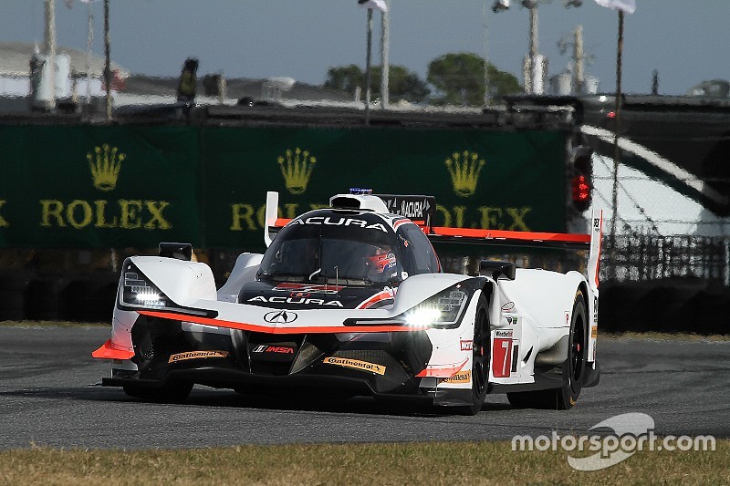 24 uur Daytona: Penske-coureur Castroneves op stoom in tweede training