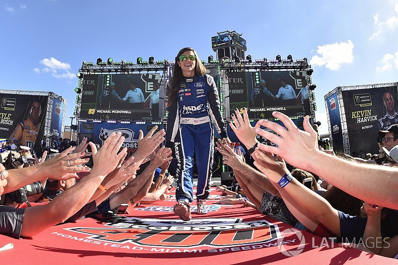Ed Carpenter Racing confirma a Danica para Indy 500