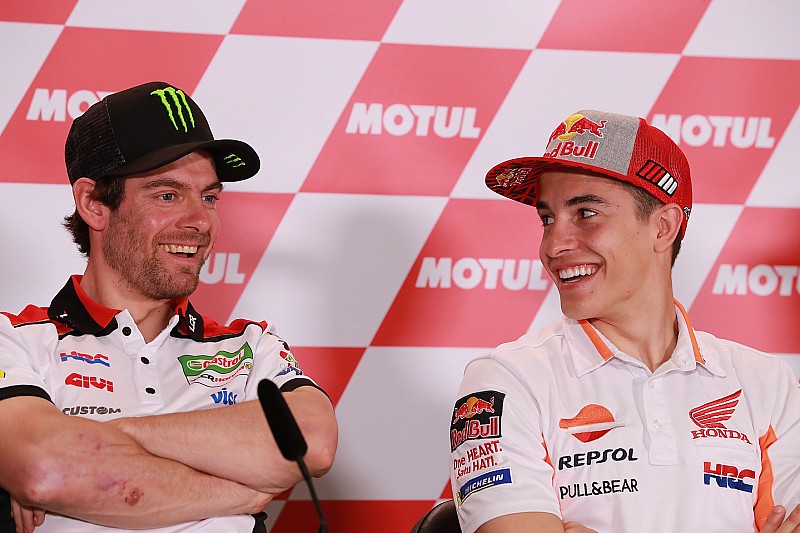 Crutchlow: "Marquez ci fa sembrare degli idioti con tutti quei salvataggi!"