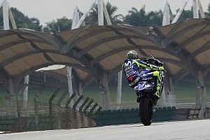 Rossi: "A moto está melhor, mas Viñales, também"