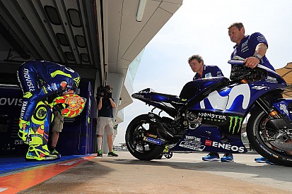 El fantasma de la falta de agarre reaparece en Yamaha