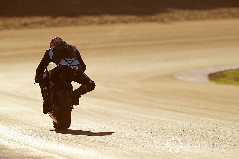 Fotogallery: gli ultimi test 2017 della Superbike a Jerez