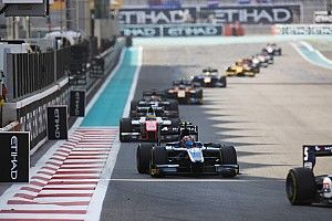 Bár nem lett bajnok a GP3-ban, Aitkent továbbra is támogatja a Renault