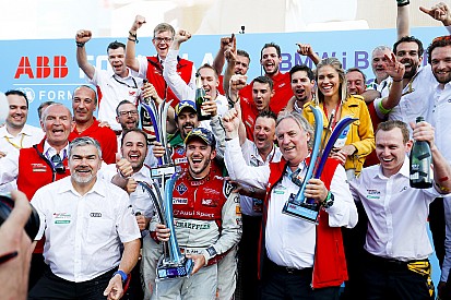 McNish: “La doppietta di Berlino un balsamo per il team”