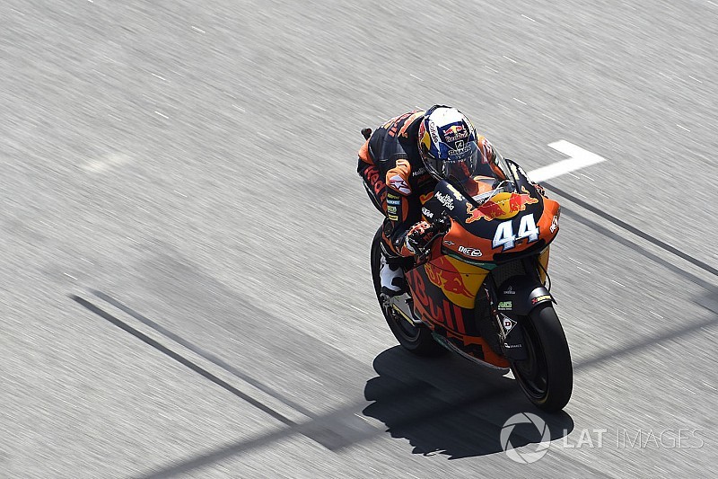 Valencia, Libere 2: Oliveira si conferma in vetta e precede Bagnaia