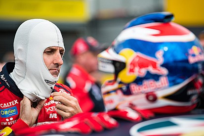 Whincup extends Triple Eight contract