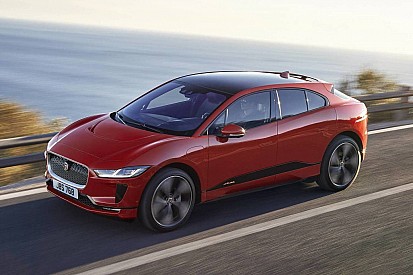 В Україні почались продажі електрокара Jaguar I-PACE