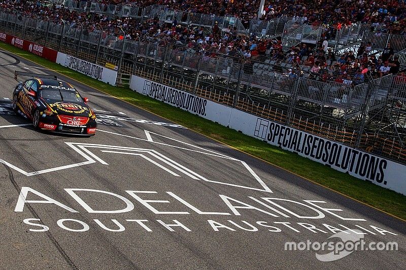 Supercars to open 2019 season with twilight race