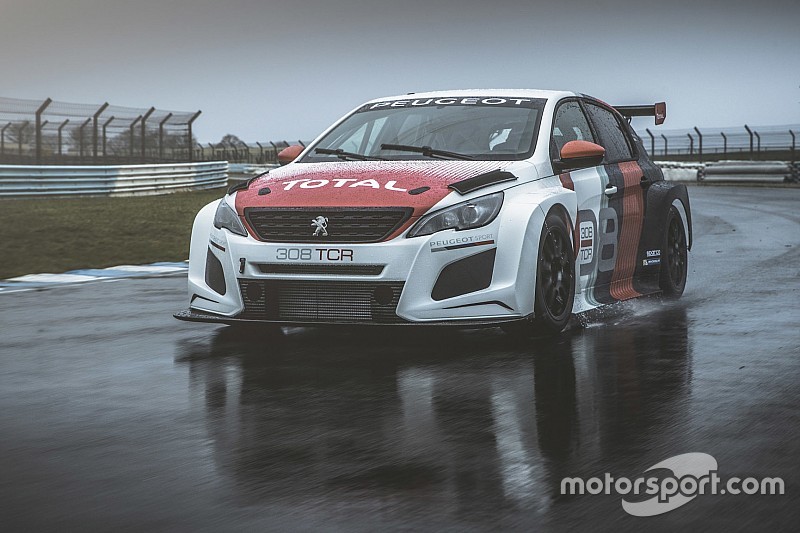Peugeot apresenta seu novo 308TCR para o WTCR