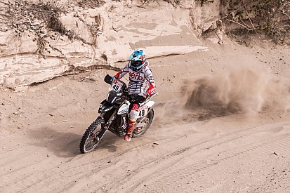 Dakar, la stanchezza si fa sentire: i piloti possono prendere la Parallel Way