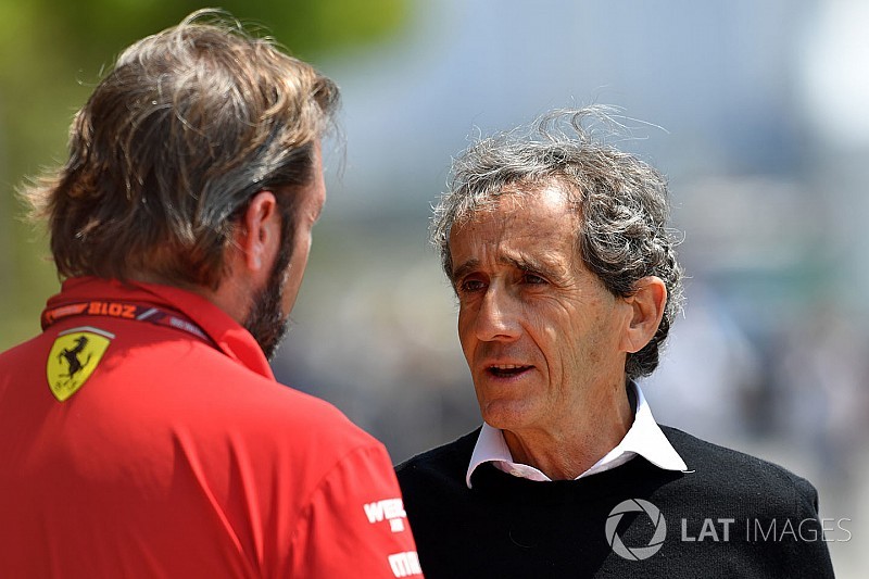 Prost cree en Ferrari y Raikkonen: "en este año pueden ganar"