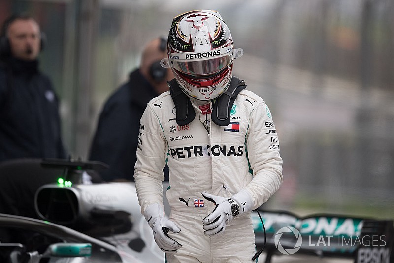 Hamilton reconoce que su rendimiento en China fue "un desastre"