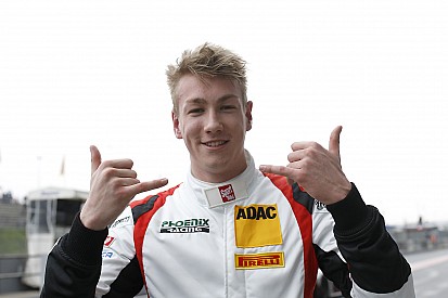 Überraschung im GT Masters: Max Hofer holt erste Pole der Saison