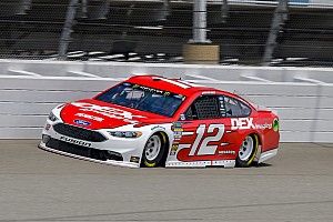 Ryan Blaney holds off Larson to take Stage 1 win at Michigan