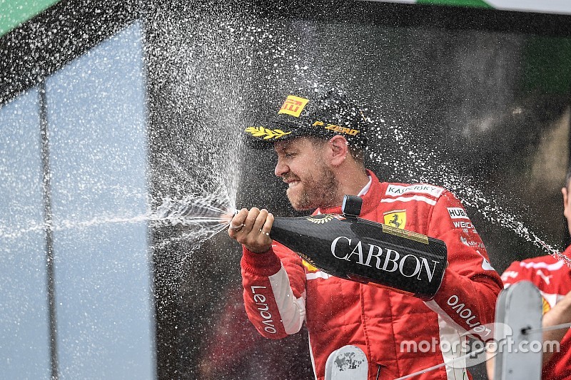 Course - La victoire et la tête du championnat pour Vettel !