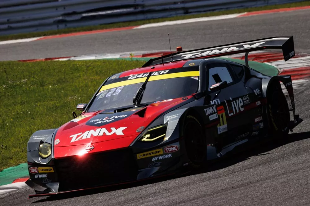 #11 GAINER TANAX Z