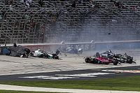 Vídeo en IndyCar: accidente múltiple al inicio de Texas 2