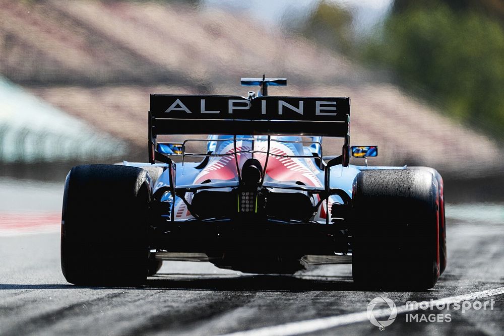Alonso (P10) had liever paar plekken naar achteren gestaan
