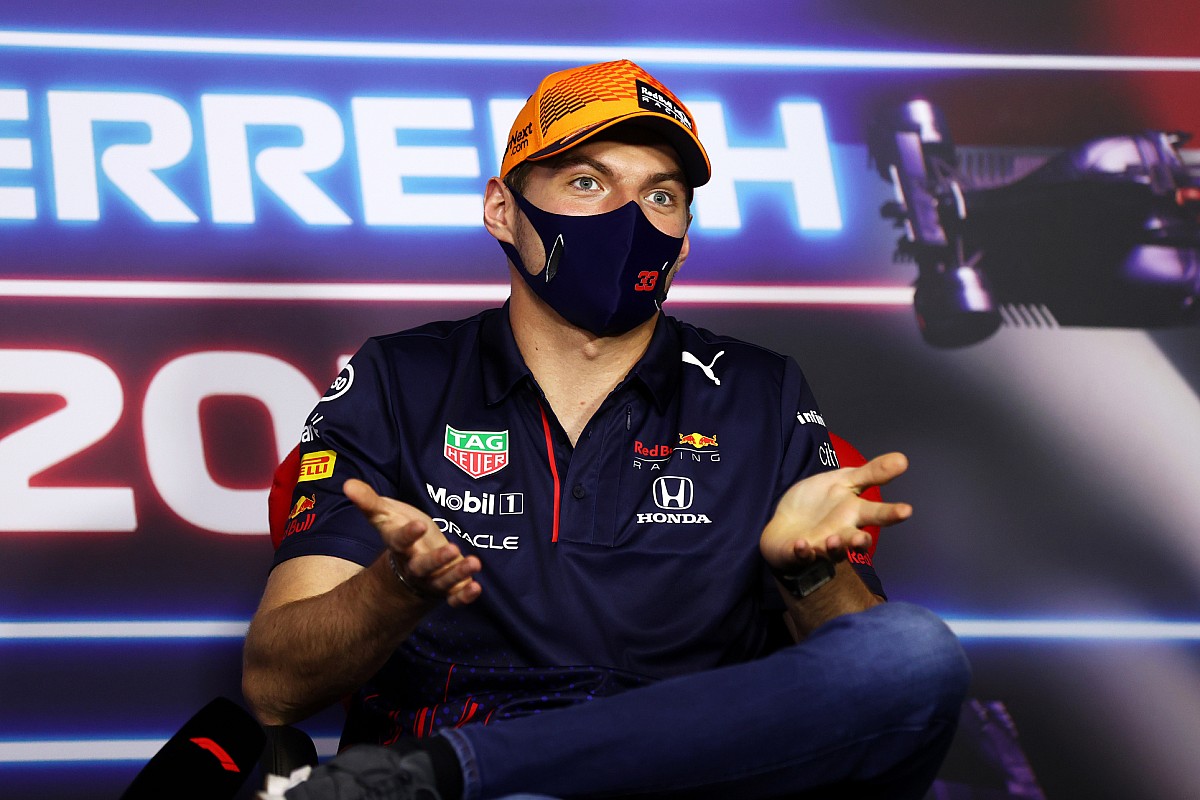 Verstappen: "Non è il momento di deconcentrarsi"