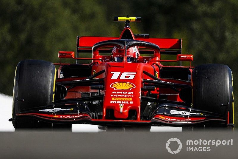 Leclerc 'voa' em Spa e faz a pole position para o GP da Bélgica