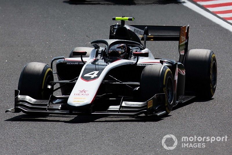 De Vries logra la pole en Spa para la F2