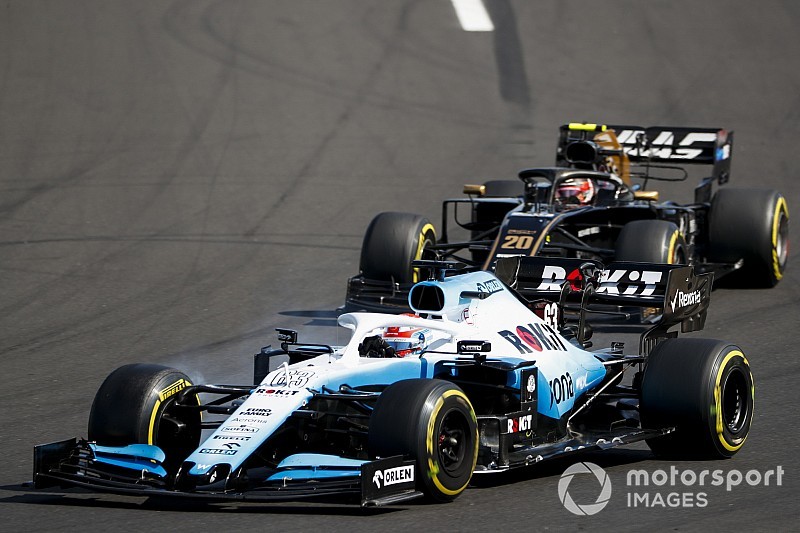 Russell: Williams musi być bardziej otwarty na różne pomysły