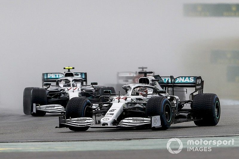 Lewis Hamilton, Mercedes AMG F1 W10, Valtteri Bottas, Mercedes AMG W10