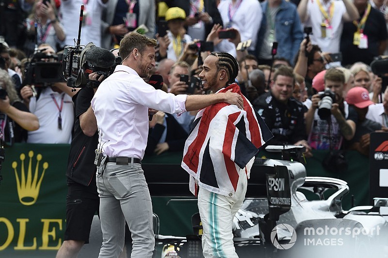 BRÉKING: Button rajthoz áll a DTM-ben!