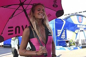 Лучшие девушки уик-энда: Грид-герлз MotoGP из Арагона