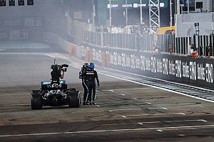 "A Mercedesnek minden a rendelkezésére áll, hogy lejjebb nyomják Hamilton bérigényét"