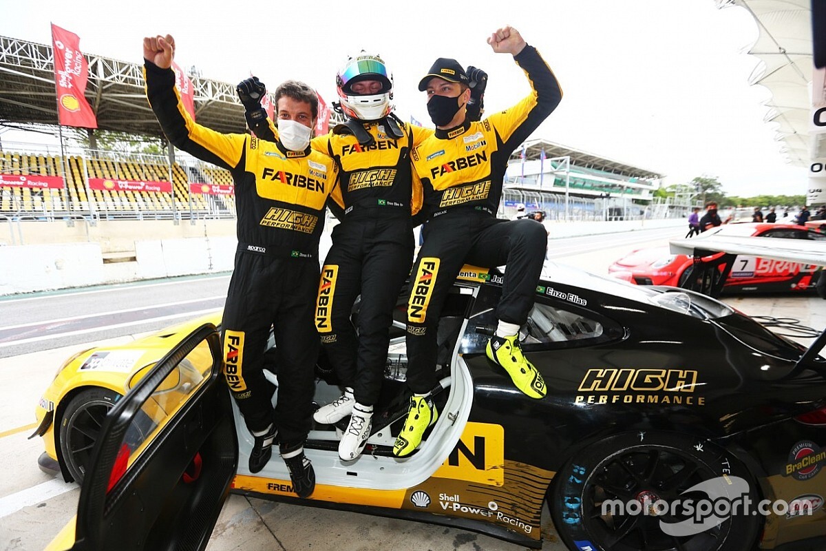 Porsche GT3 Cup: Trio formado por piloto virtual Jeff Giassi, Enzo Elias e Dimas Pimenta crava pole