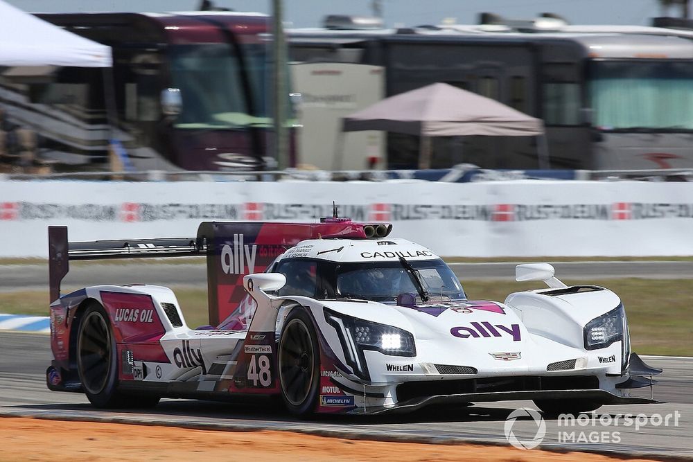 #48 Action Express Racing Cadillac DPi: Jimmie Johnson, Kamui Kobayashi, Simon Pagenaud