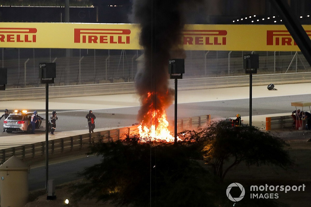 Verstappen sobre acidente “assustador” de Grosjean: “Vi bandeira vermelha e muito fogo”