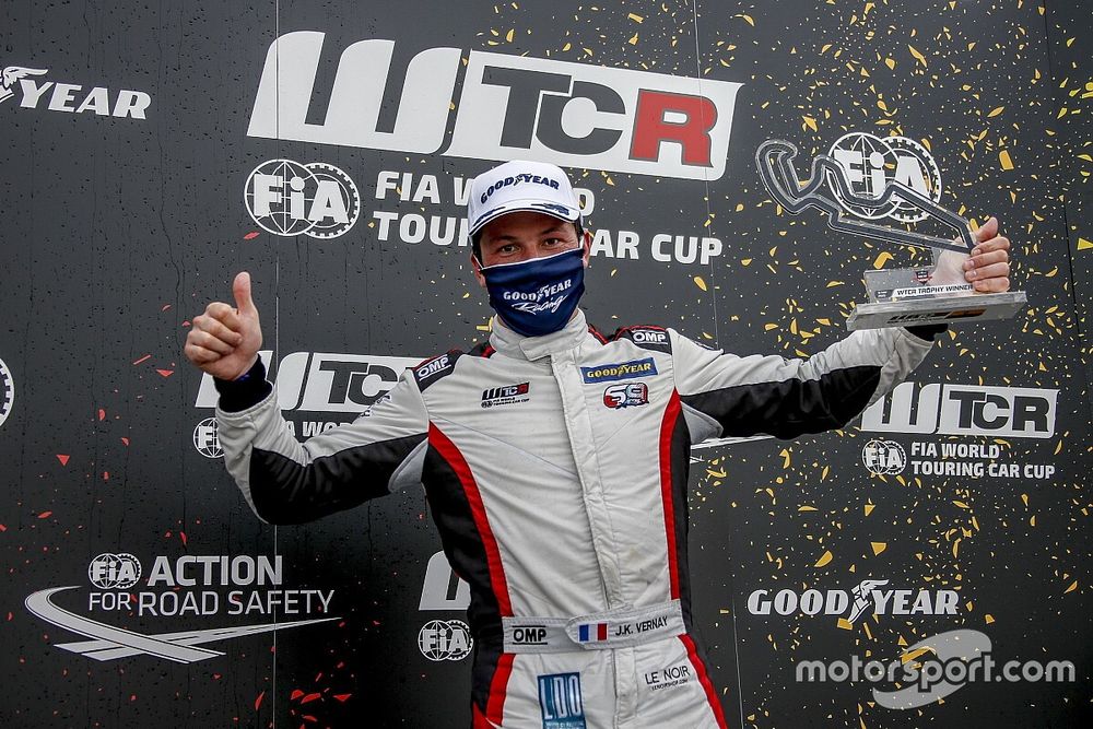 Alfa Romeo Mondiale con Vernay: "WTCR Trophy vinto con orgoglio"