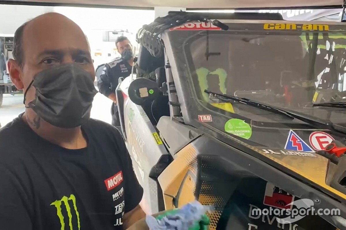 Conheça a história do mecânico brasileiro que é campeão do Dakar