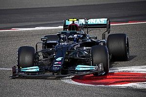 F1, Test Bahrain, Day 2: Bottas risveglia la Mercedes