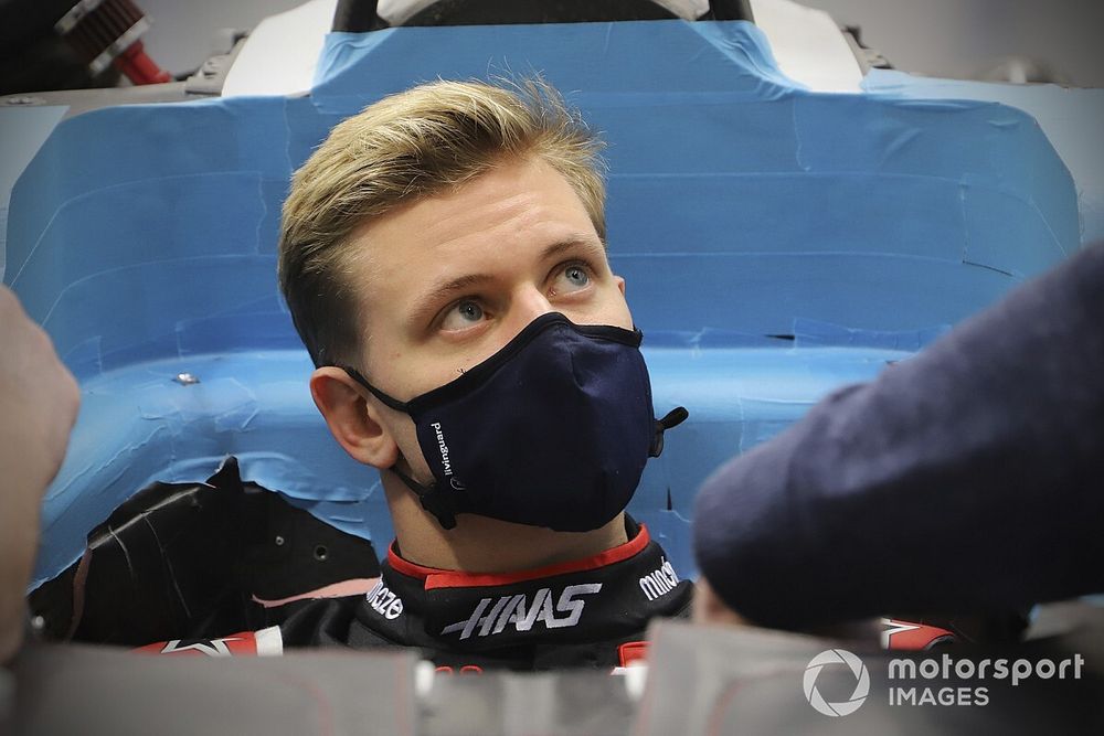 Schumacher: Haas needs to be "feisty" like its livery in 2021
