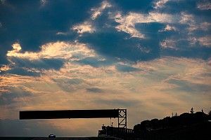 Intercity İstanbul Park, yarış için şemsiye yasağını kaldırdı