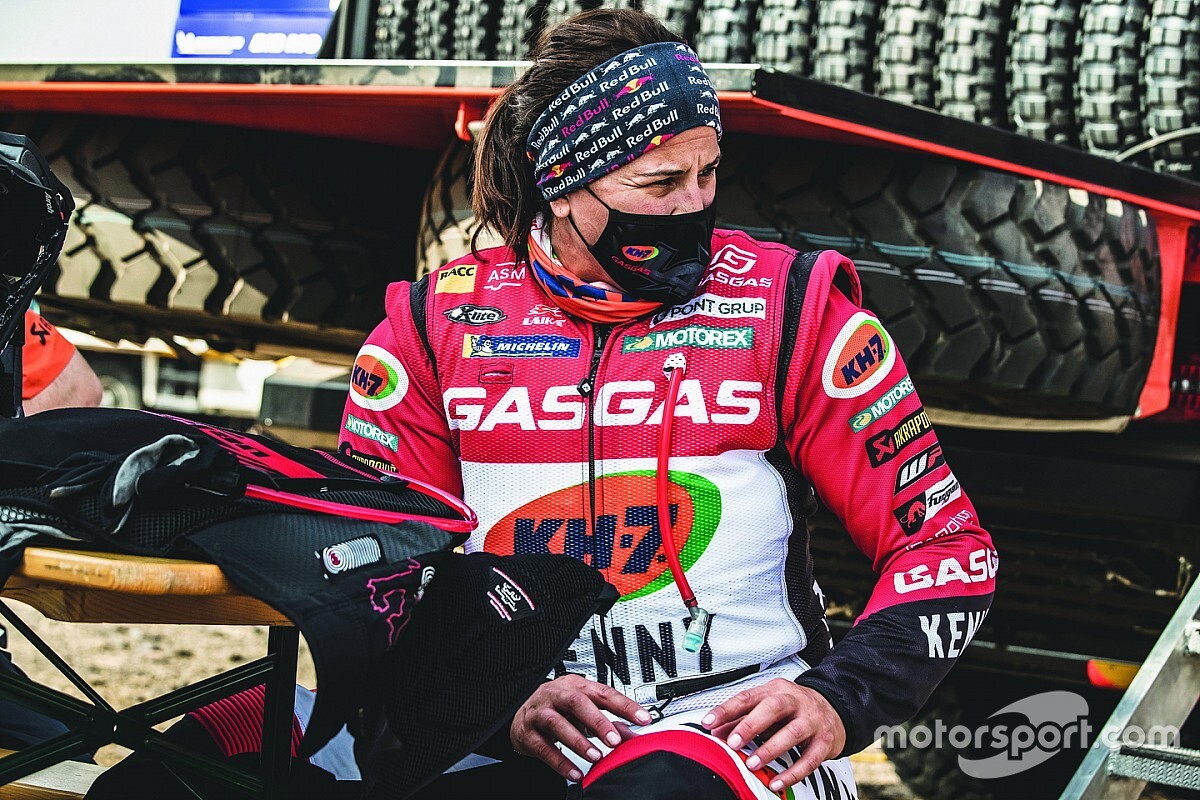 Persiapan Extreme E, Laia Sanz Ikuti Baja Dubai