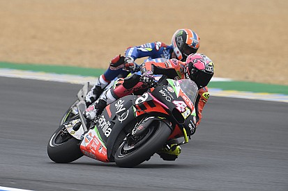 Aleix Espargaro: "In uscita di curva ho la sensazione di volare via"