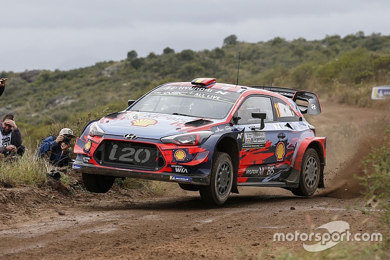 WRC, Rally d'Argentina: La Yaris tradisce Tanak e Neuville ha la vittoria in pugno!